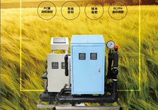 顾客应该怎样根据施肥机价格选择合适的施肥机产品？