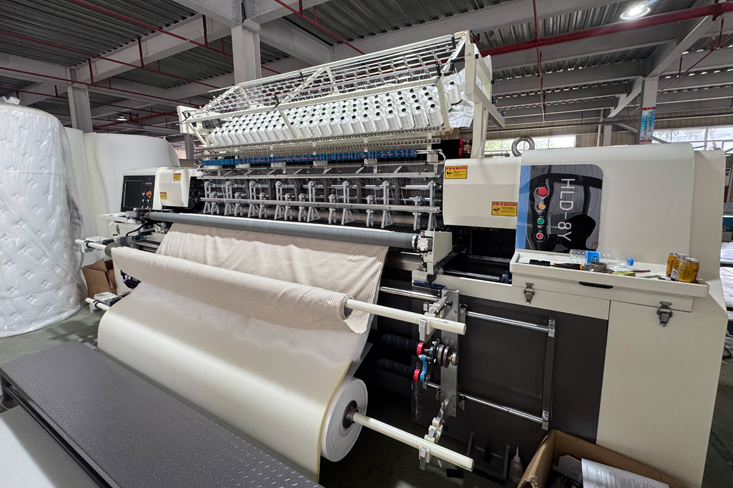 有梭多针绗绣机