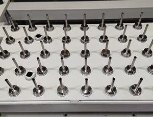 高速地膜打孔机